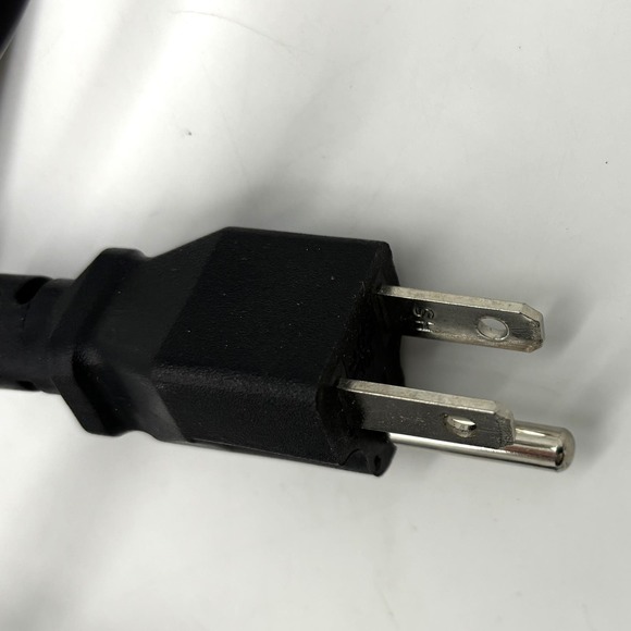 Laptop Replacement A/C Adapter Power Source Output 20V 2.24A Battery Charger - Picture 5 of 8